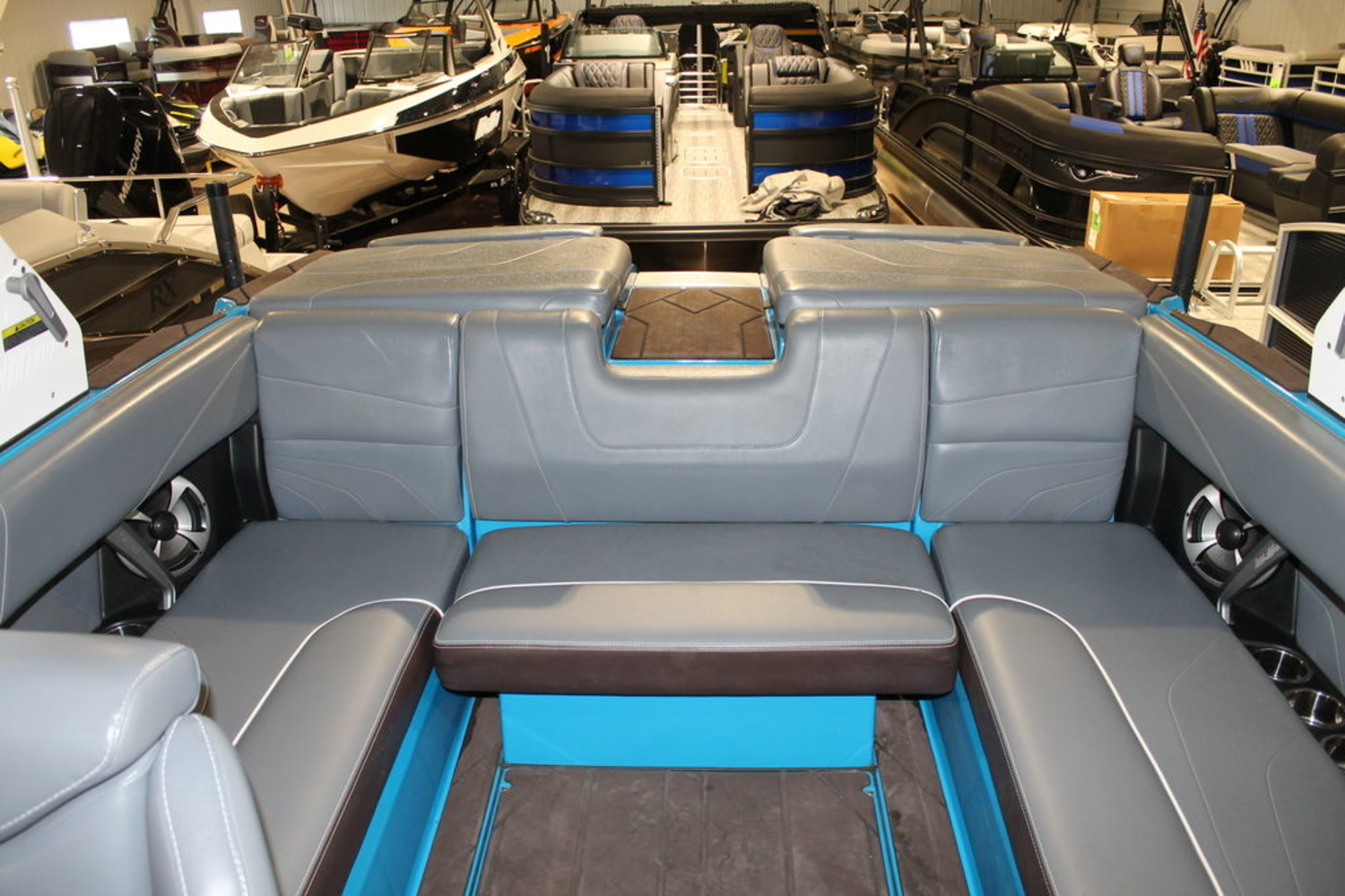 2020 Malibu Boats 22 MXZ