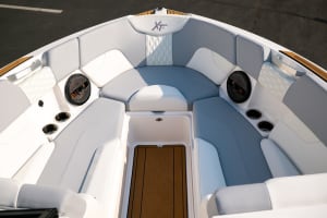2024-mastercraft-xt25-110907-image8
