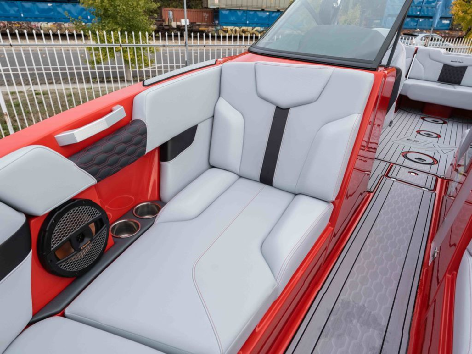 2024 Mastercraft XT24