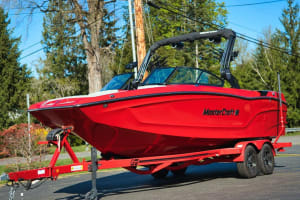 2024-mastercraft-xt24-110909-image1