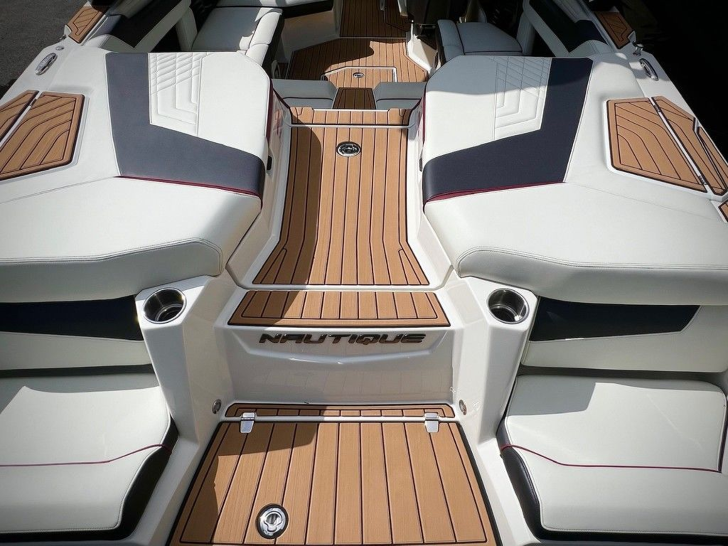 2024 Nautique Super Air Nautique G21