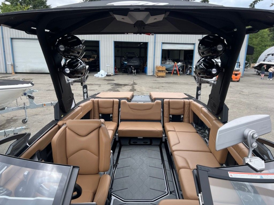 2020 Malibu Boats M240 for sale in Seattle, Washington