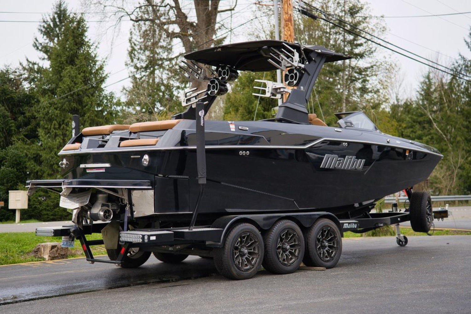 2020 Malibu Boats M240