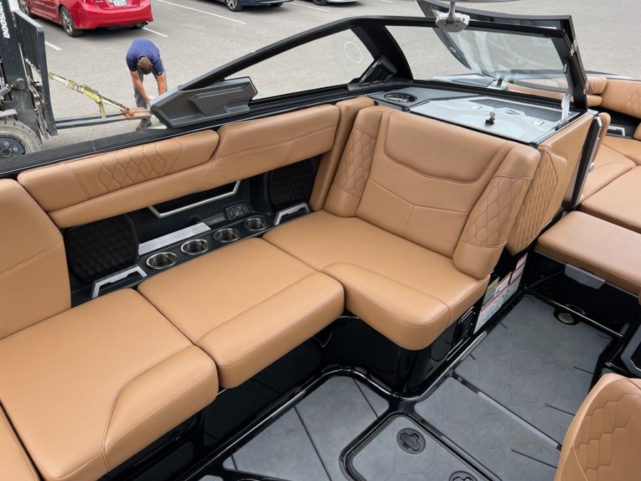 2020 Malibu Boats M240 for sale in Seattle, Washington