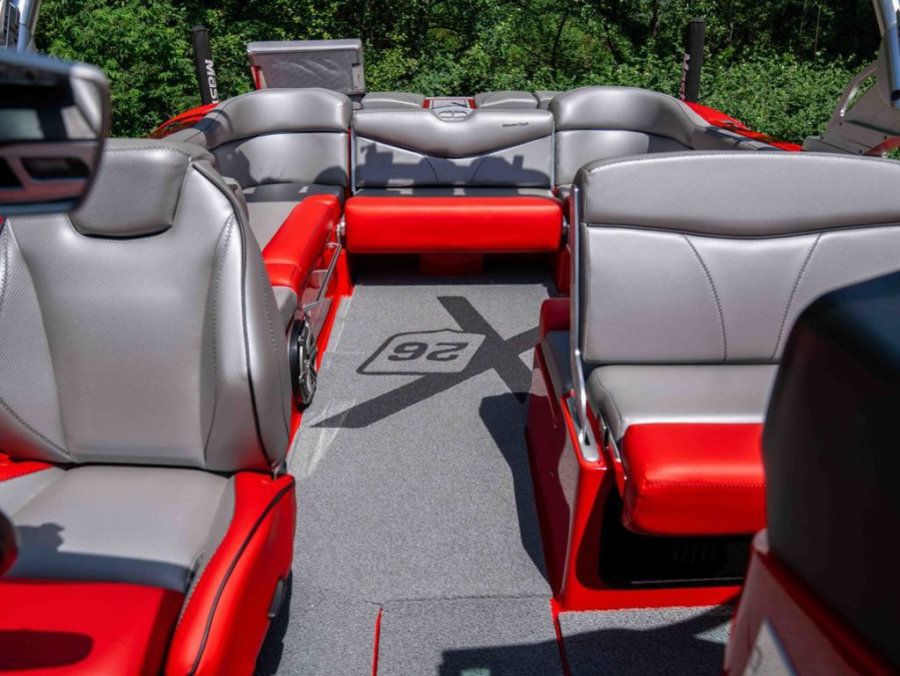 2016-mastercraft-x26-110918-image19