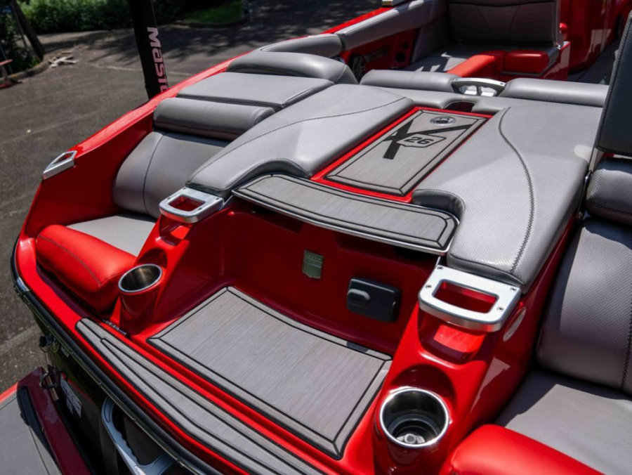 2016-mastercraft-x26-110918-image6