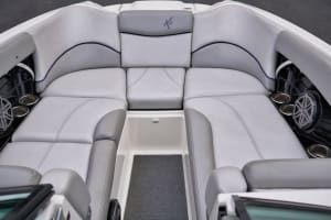 2017-mastercraft-x26-110931-image15