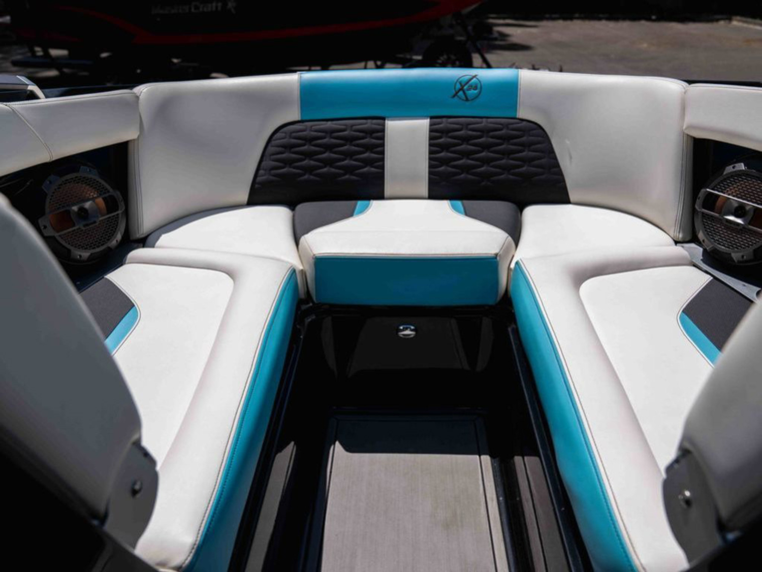2019 Mastercraft X24