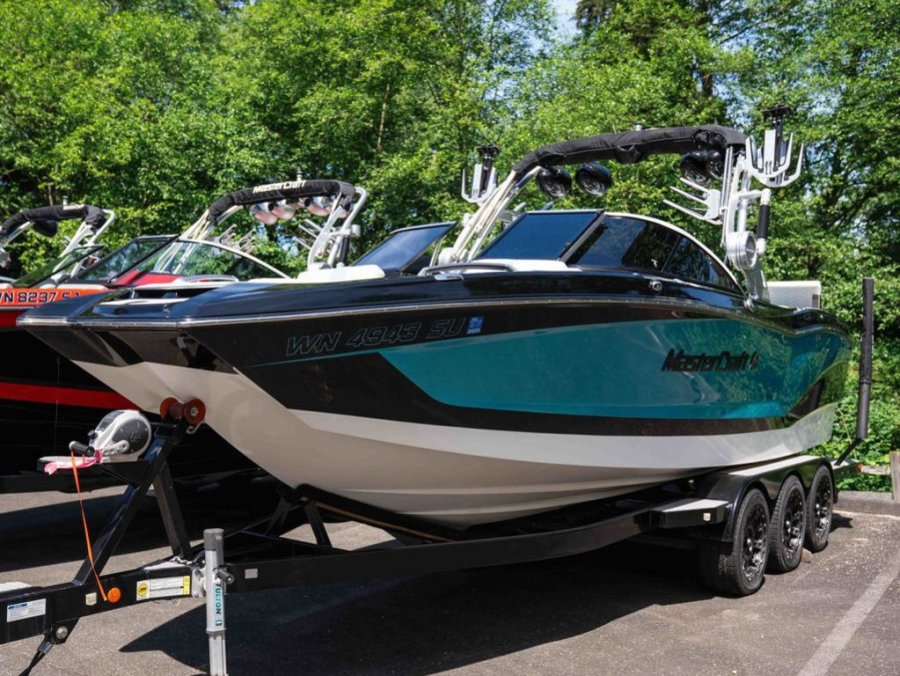 2019-mastercraft-x24-110935-image2