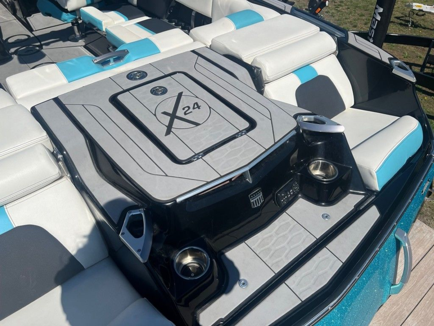 2019 Mastercraft X24