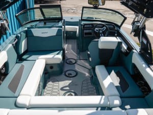 2025-mastercraft-nxt20-110948-image4