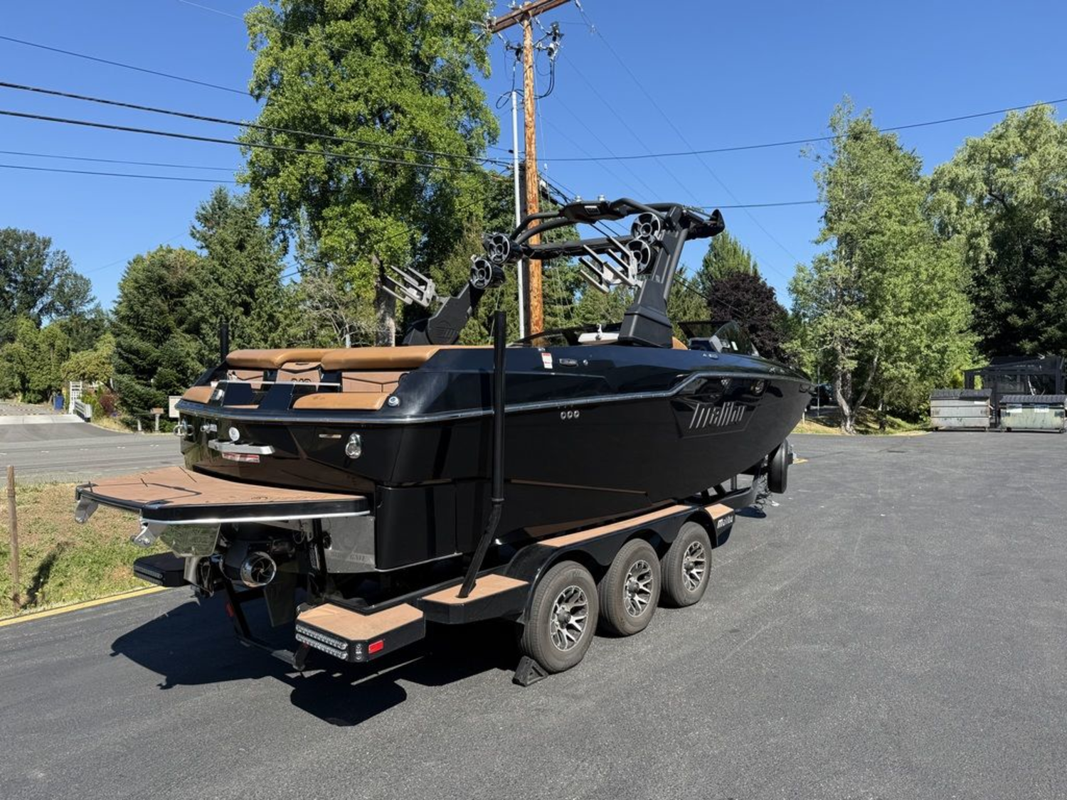 2020 Malibu Boats M240