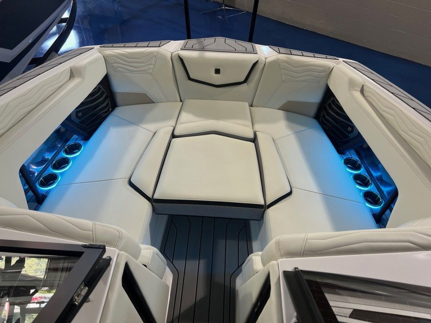 2026 Nautique Super Air Nautique G23