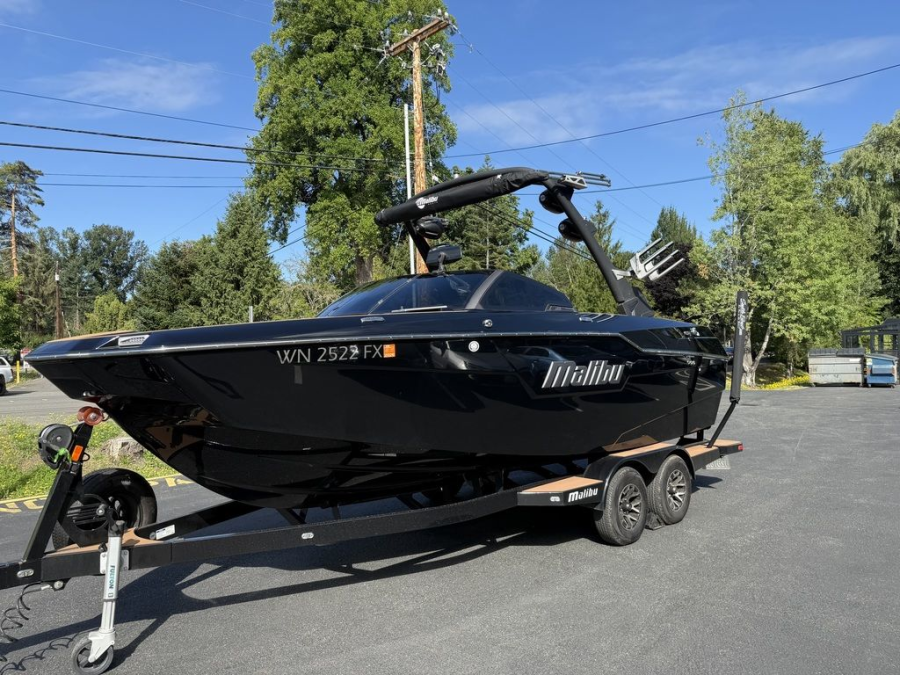 2022 Malibu Boats M220 for sale in Seattle, Washington