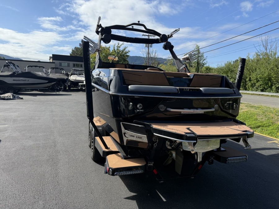 2022 Malibu Boats M220 for sale in Seattle, Washington