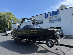 2022 Malibu Boats M220 for sale in Seattle, Washington