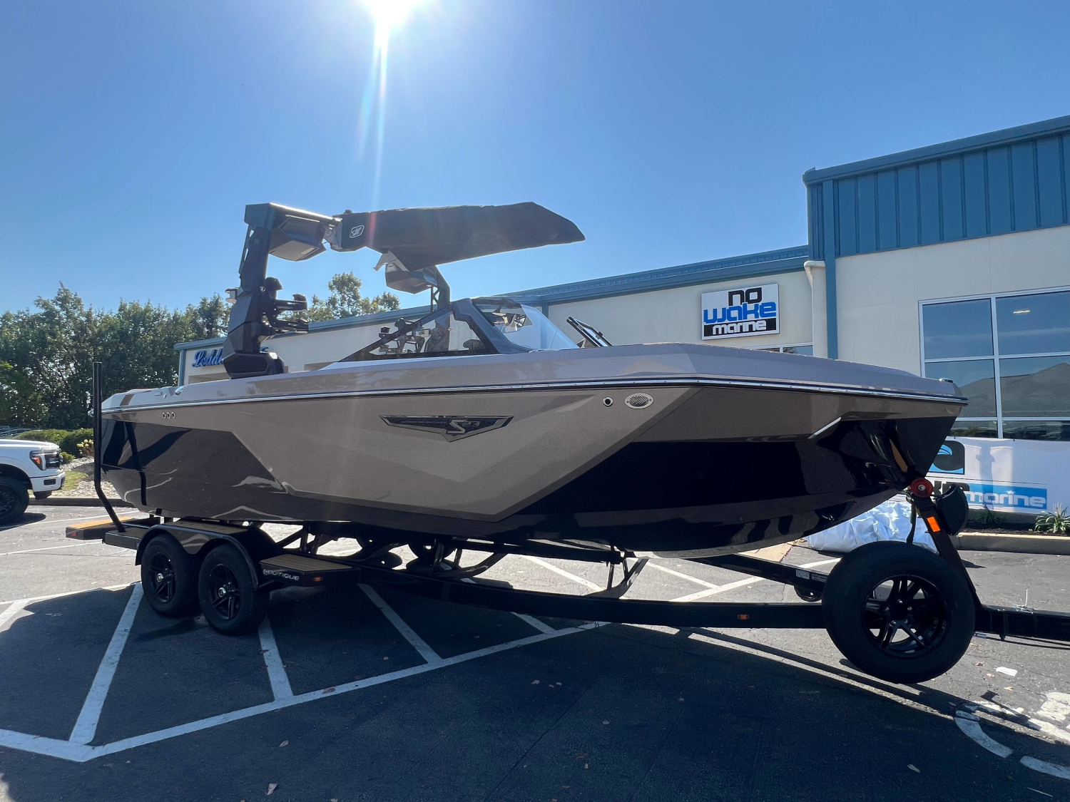 2026 Nautique S23