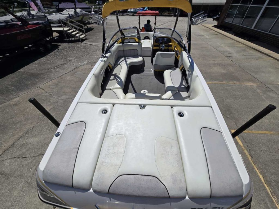2005 Malibu Boats Wakesetter 23 LSV for sale in Greensboro North Carolina
