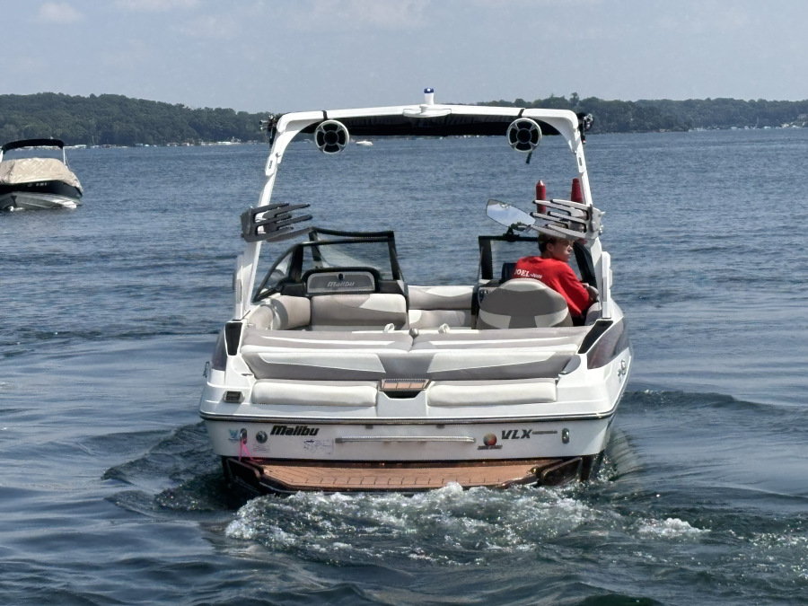 2018 Malibu Boats Wakesetter VLX for sale in Fontana, Wisconsin