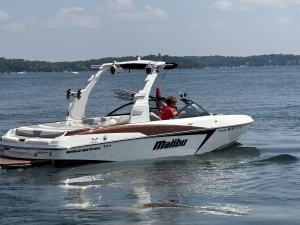 2018 Malibu Boats Wakesetter VLX for sale in Fontana, Wisconsin