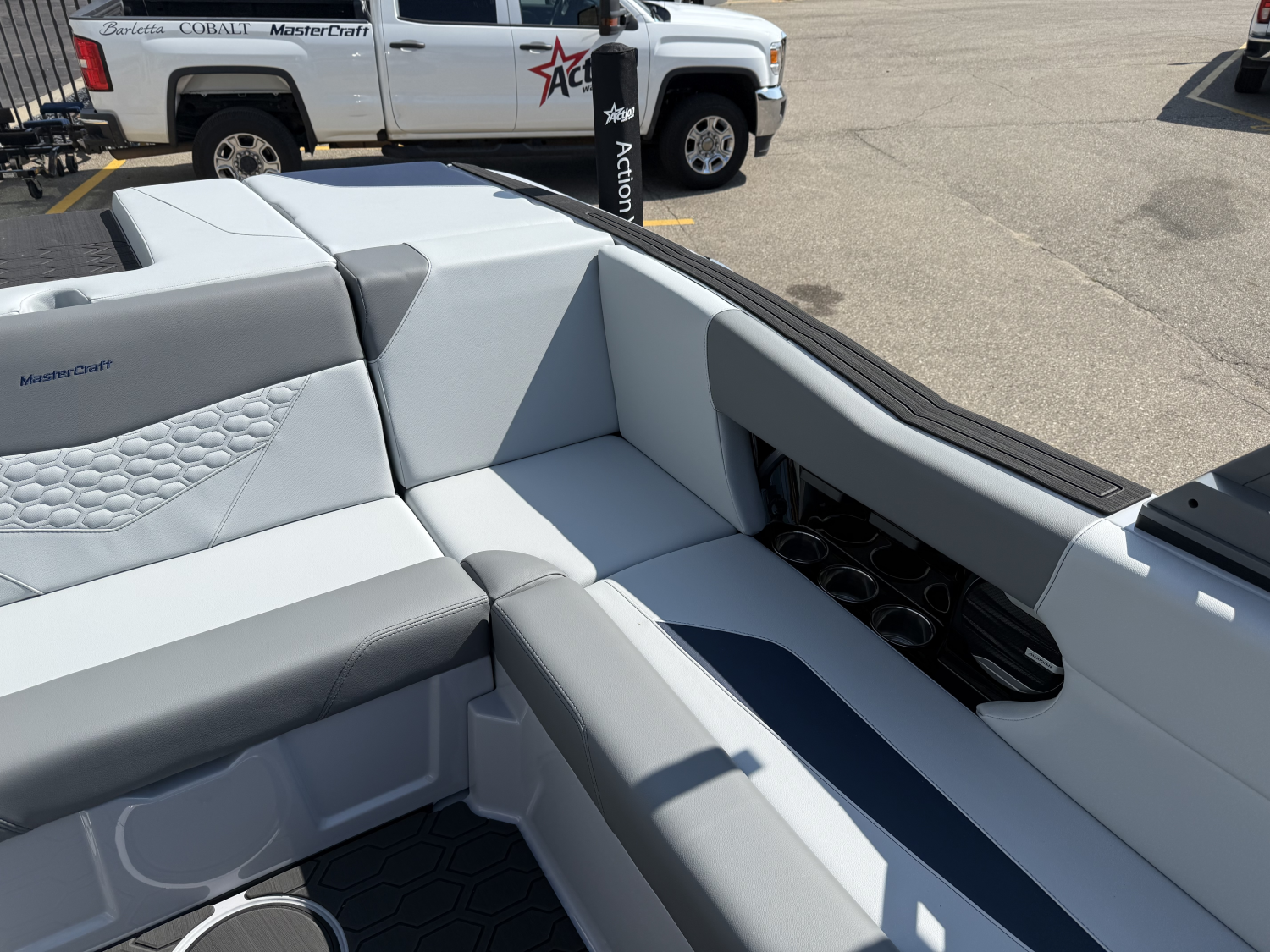 2026 MasterCraft NXT23