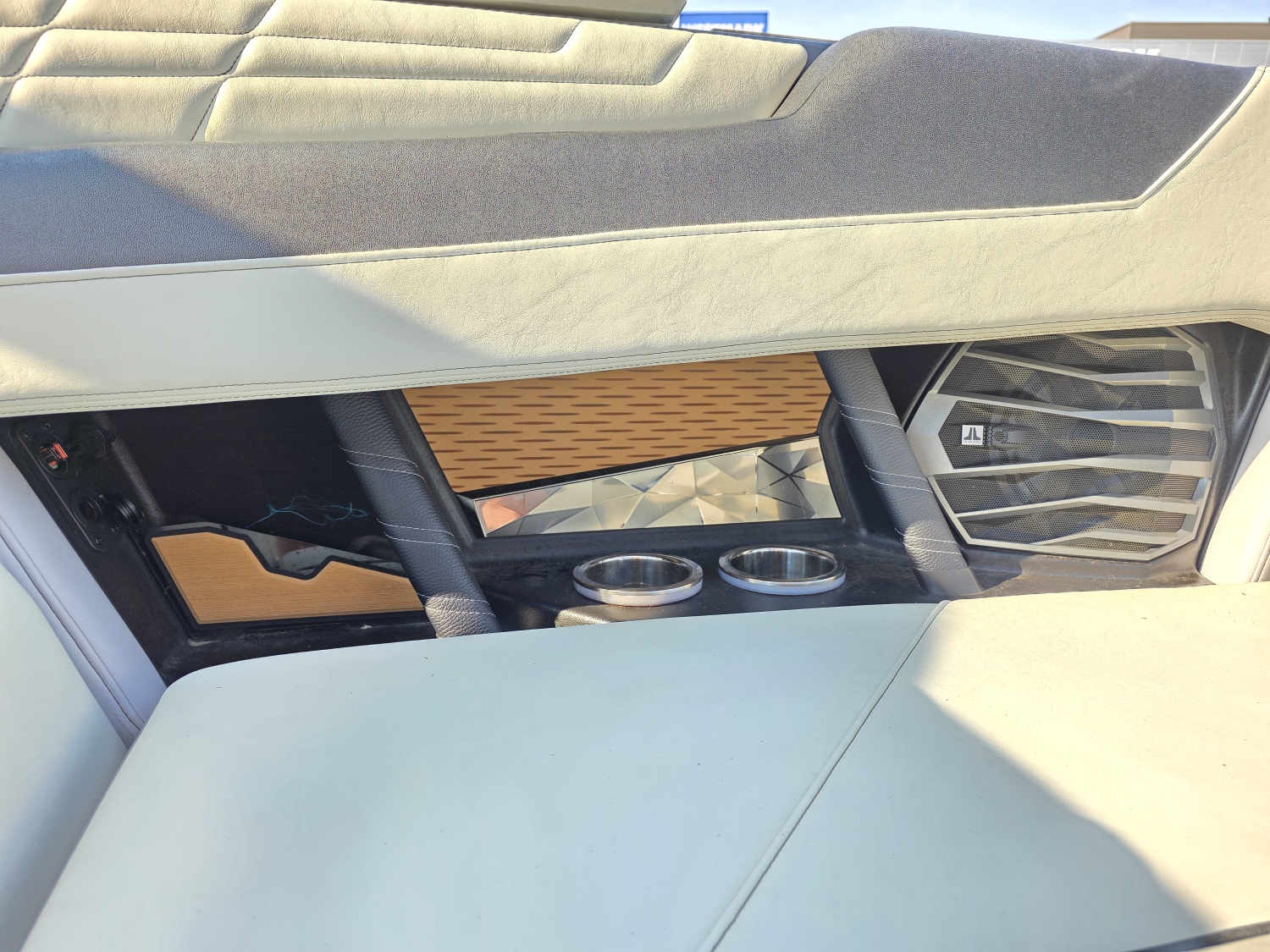 2023 Nautique G23
