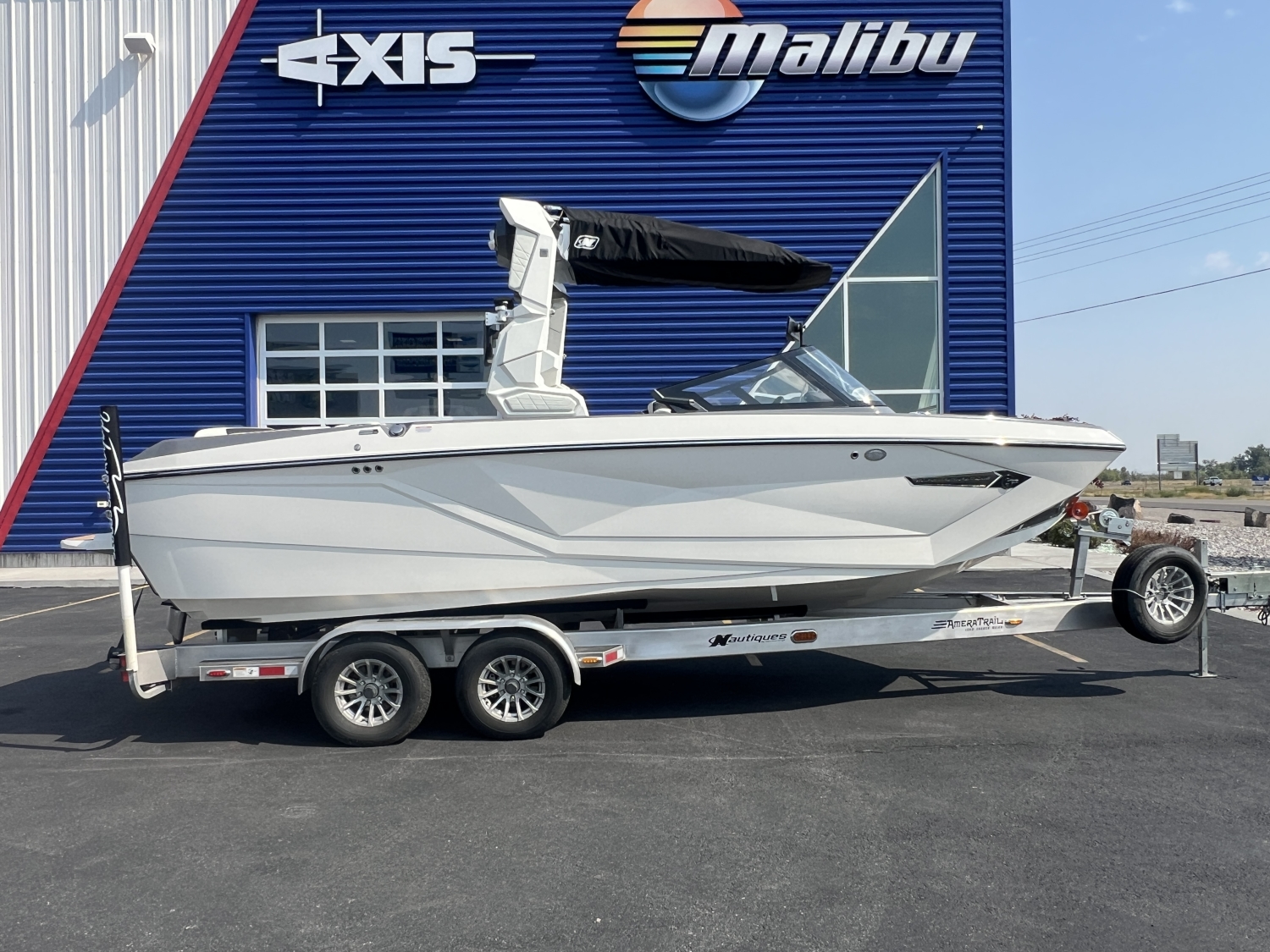 2023 Nautique G23