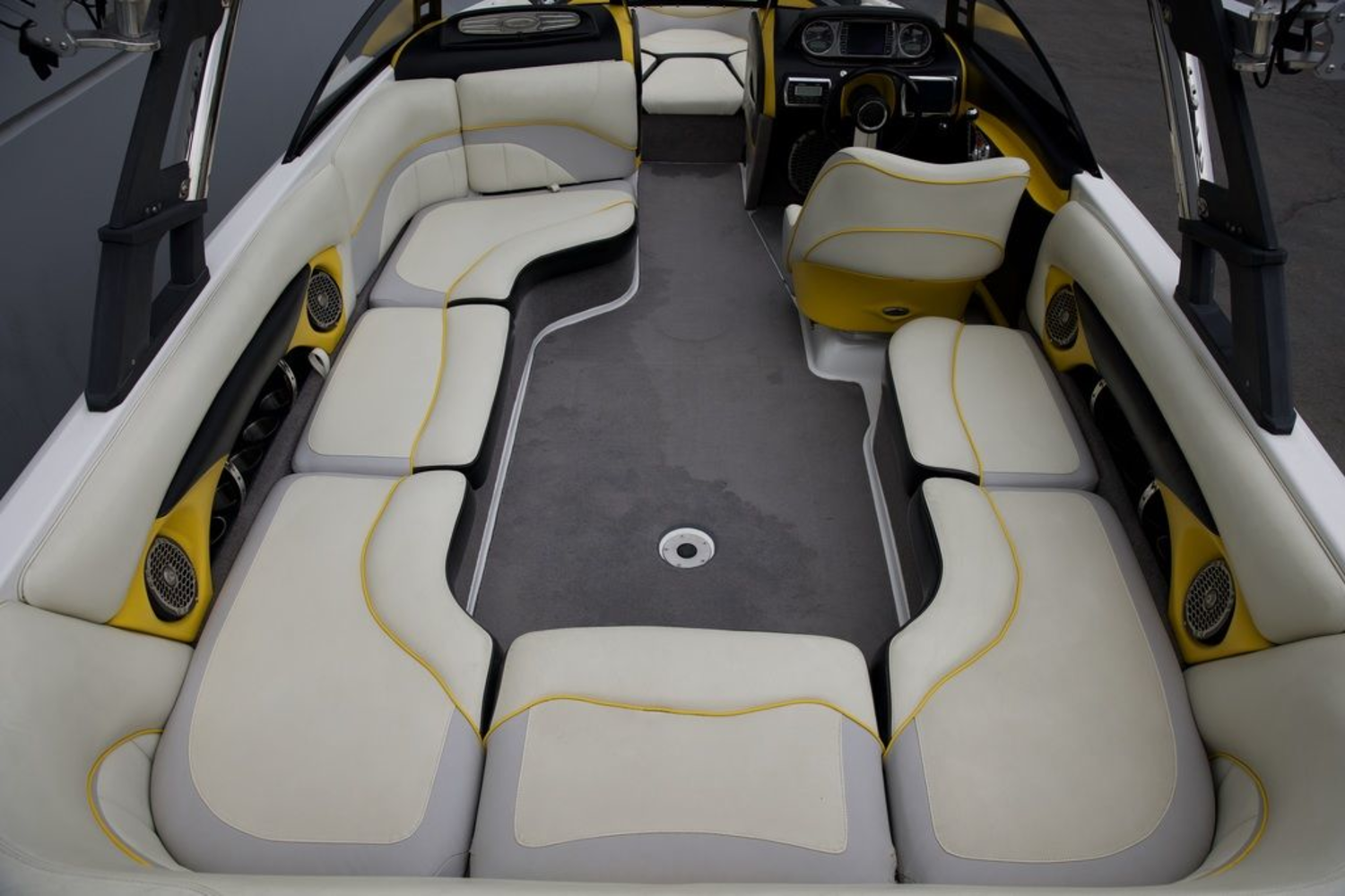 2013 Malibu Boats Wakesetter 23 LSV