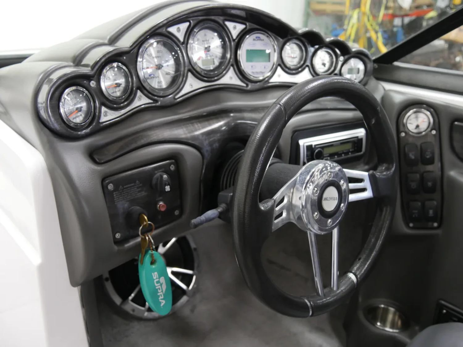 2006 Supra Launch 20 SSV
