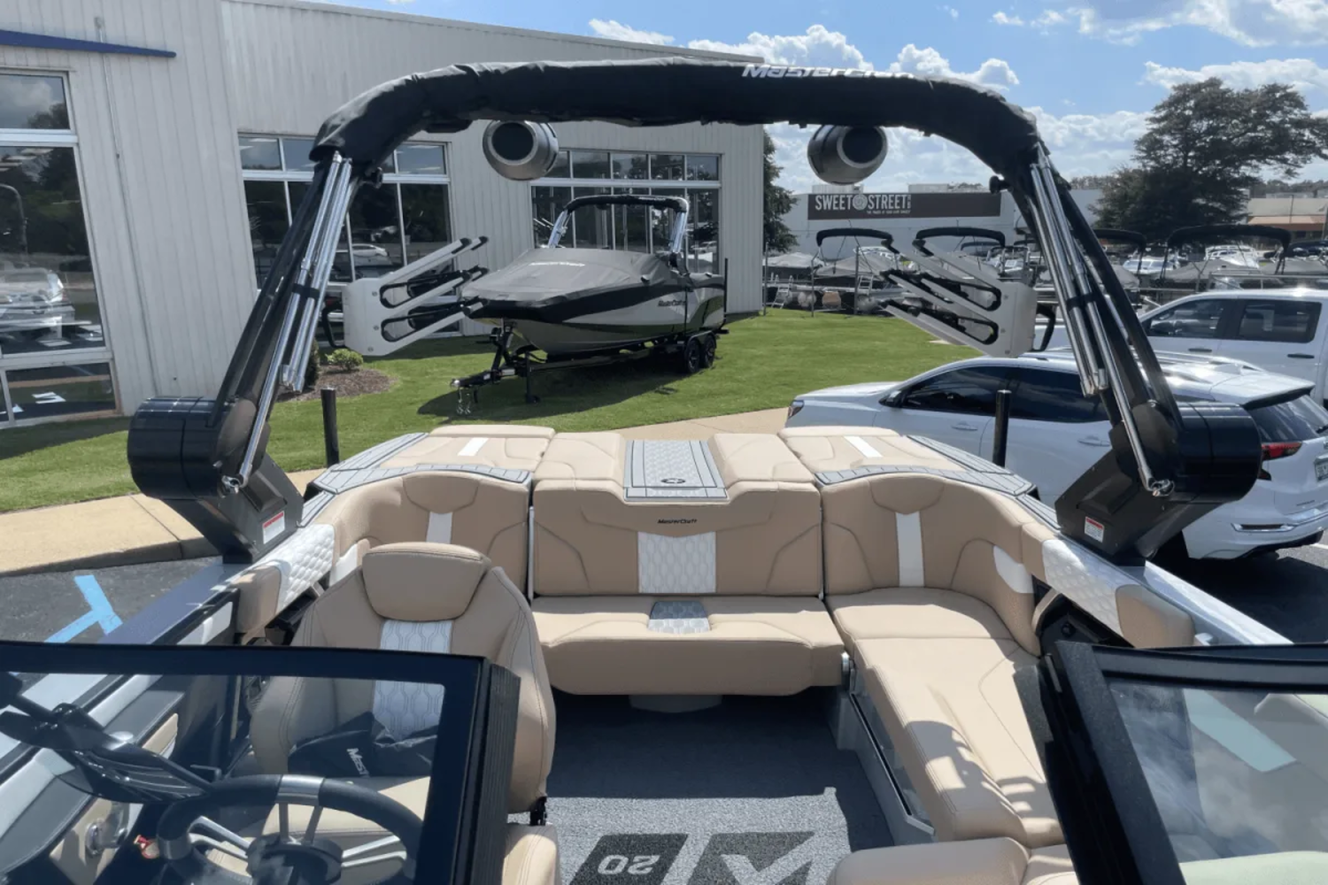 2024 Mastercraft XT20