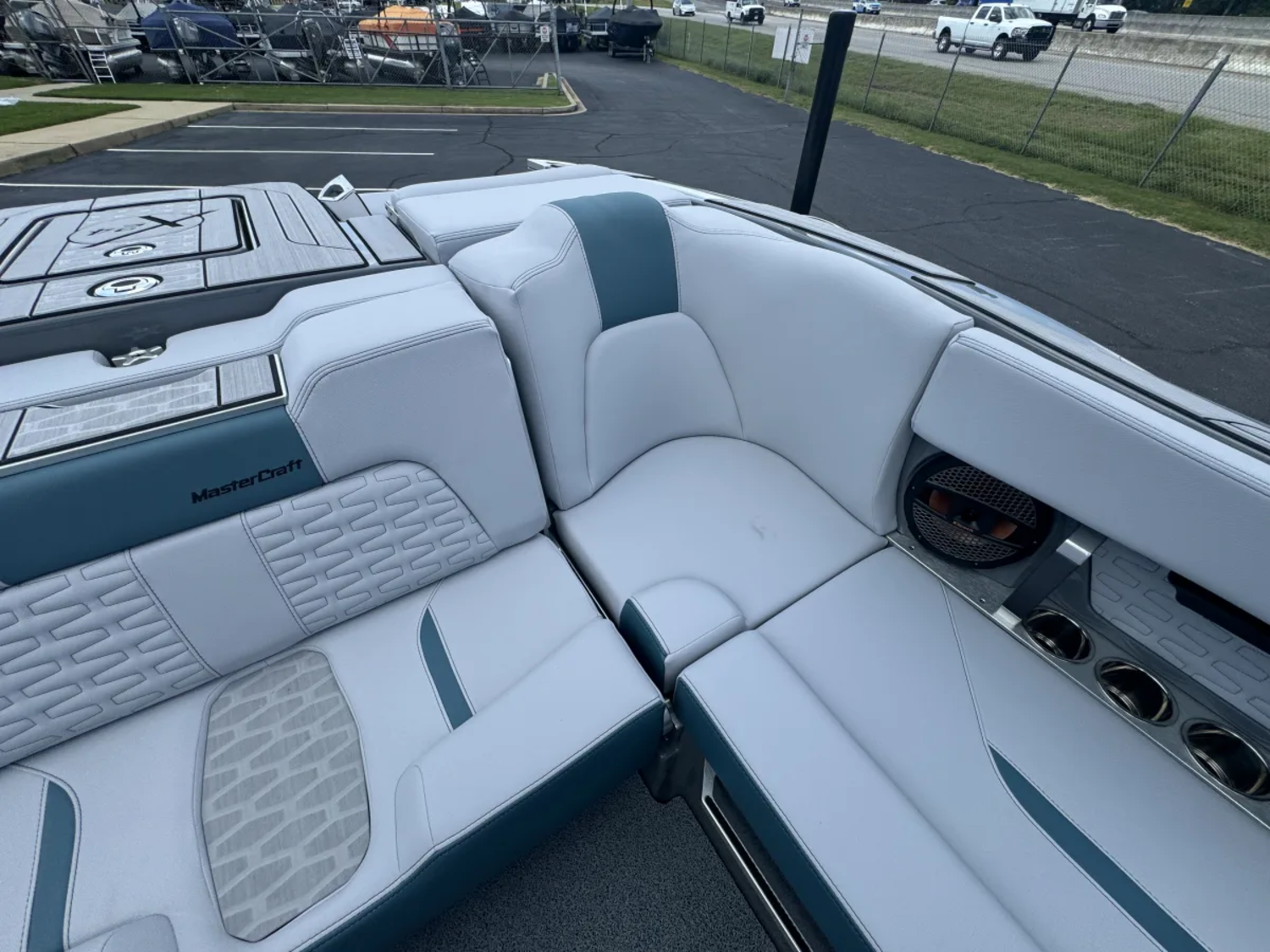 2025 Mastercraft X24