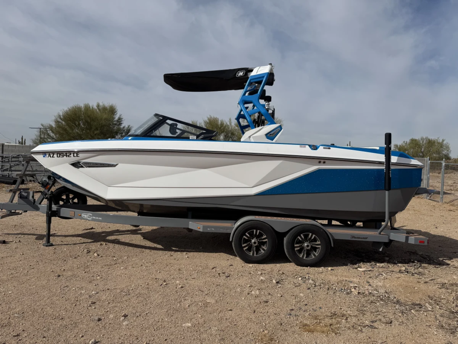 2021 Nautique G23