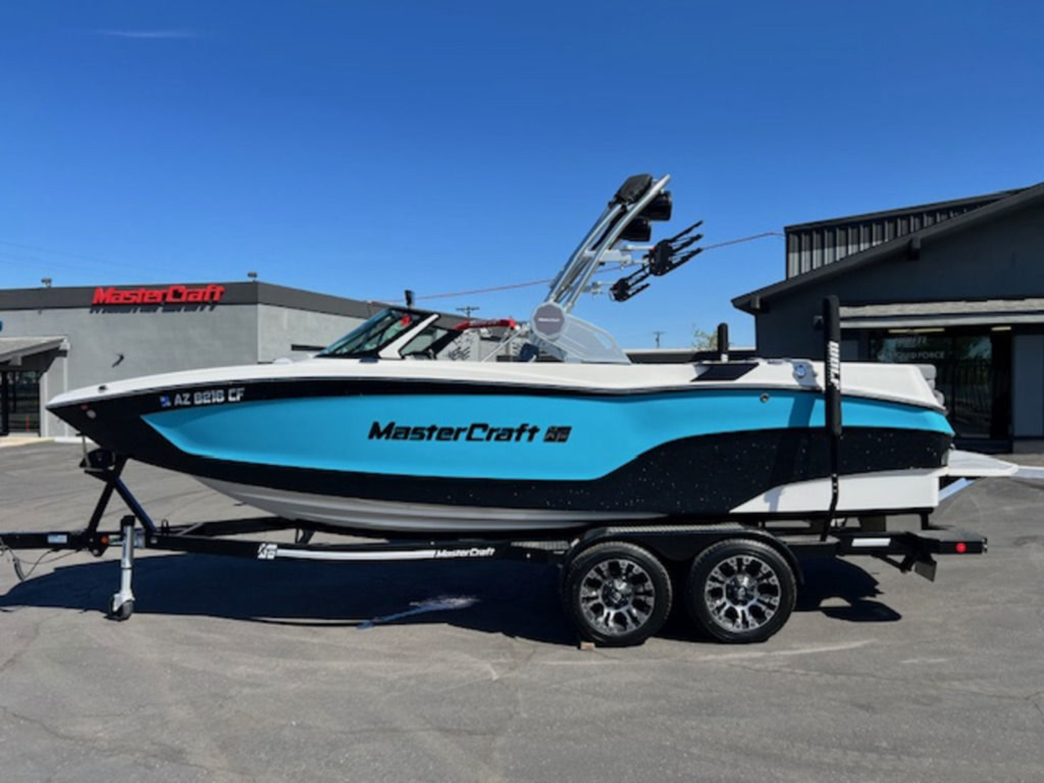 2023 Mastercraft XT22