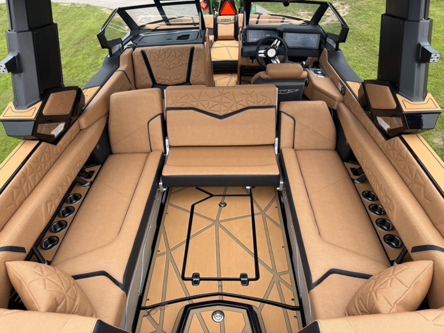 2026 Nautique 25 Paragon