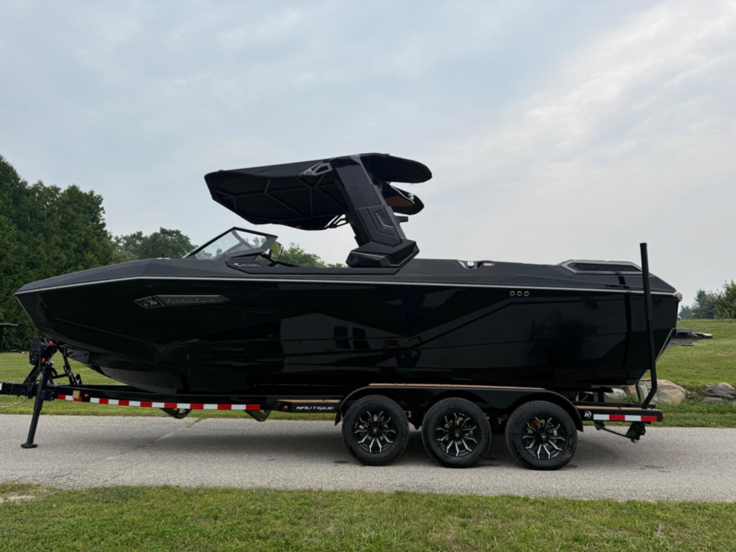 2026 Nautique 25 Paragon