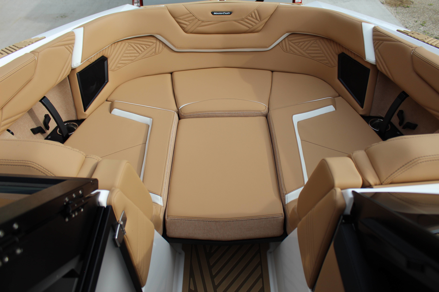 2026 MasterCraft XStar 23