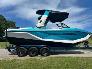 2025-nautique-g23-paragon-112319-image13