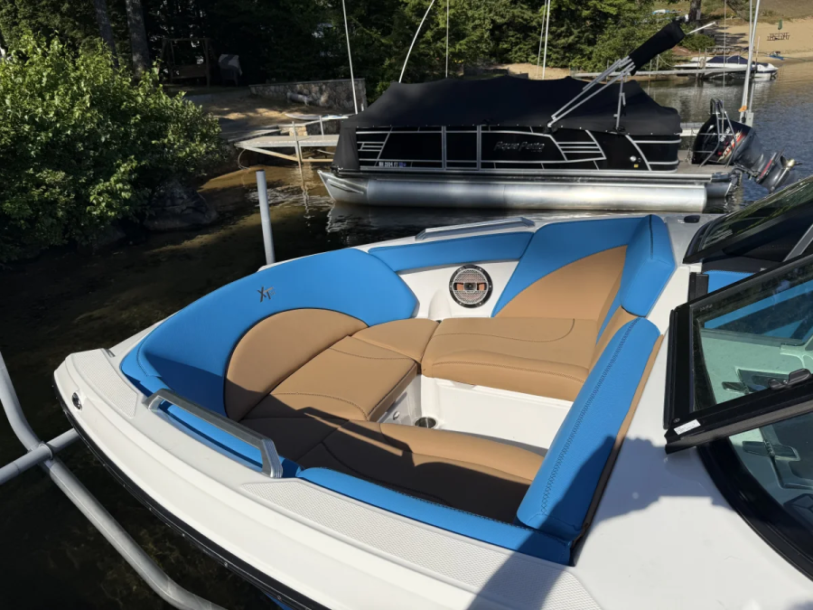 2021 Mastercraft Boats XT22 for sale in Meredith, New Hampshire