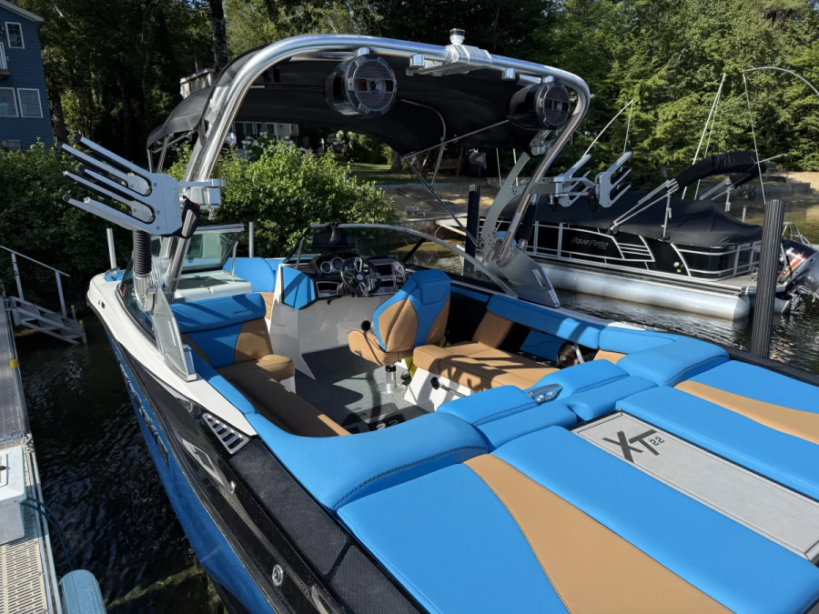 2021 Mastercraft Boats XT22 for sale in Meredith, New Hampshire