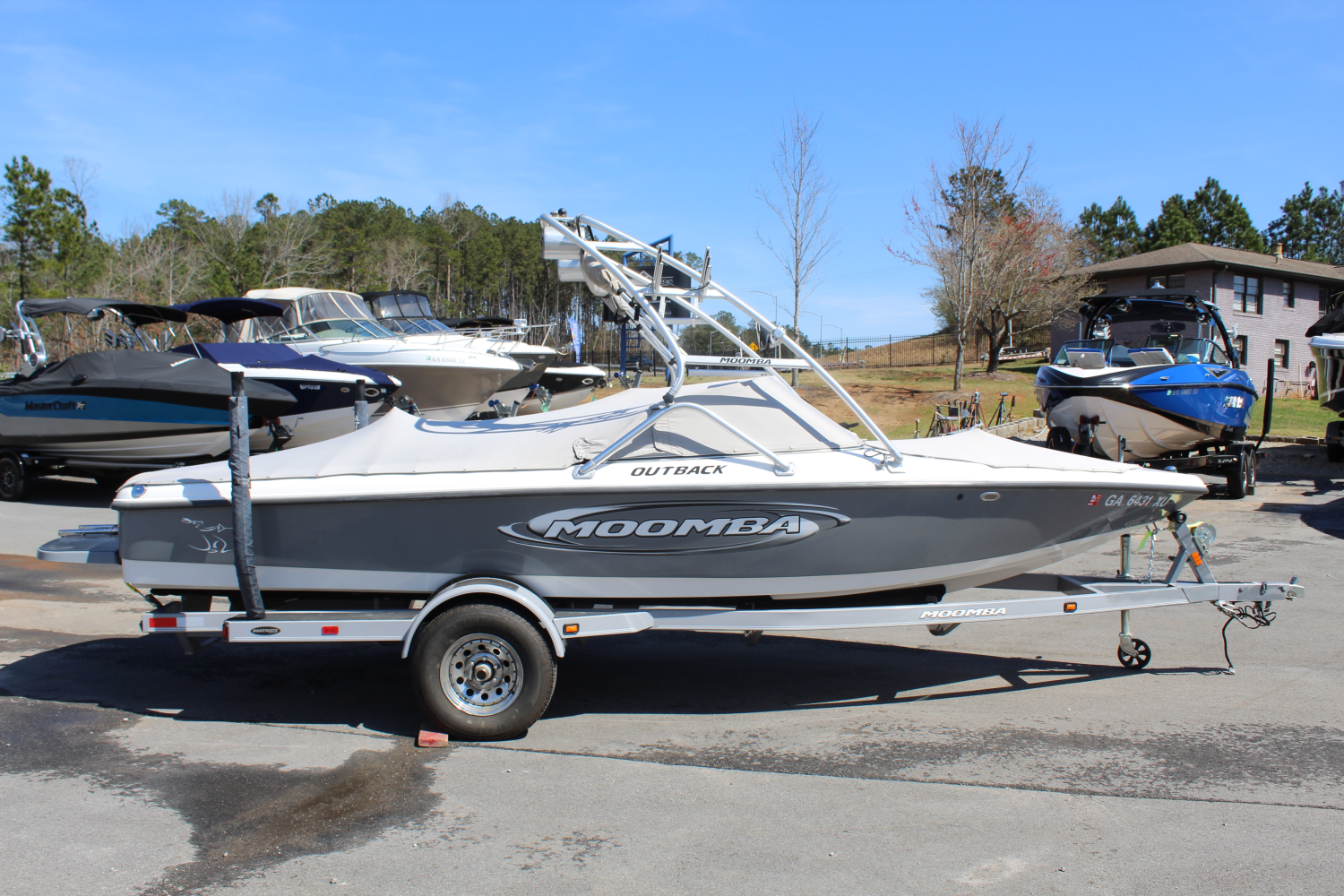 2004 Moomba Outback 21