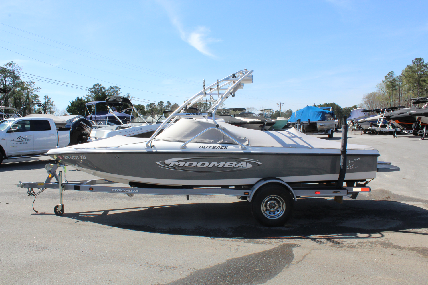 2004 Moomba Outback 21
