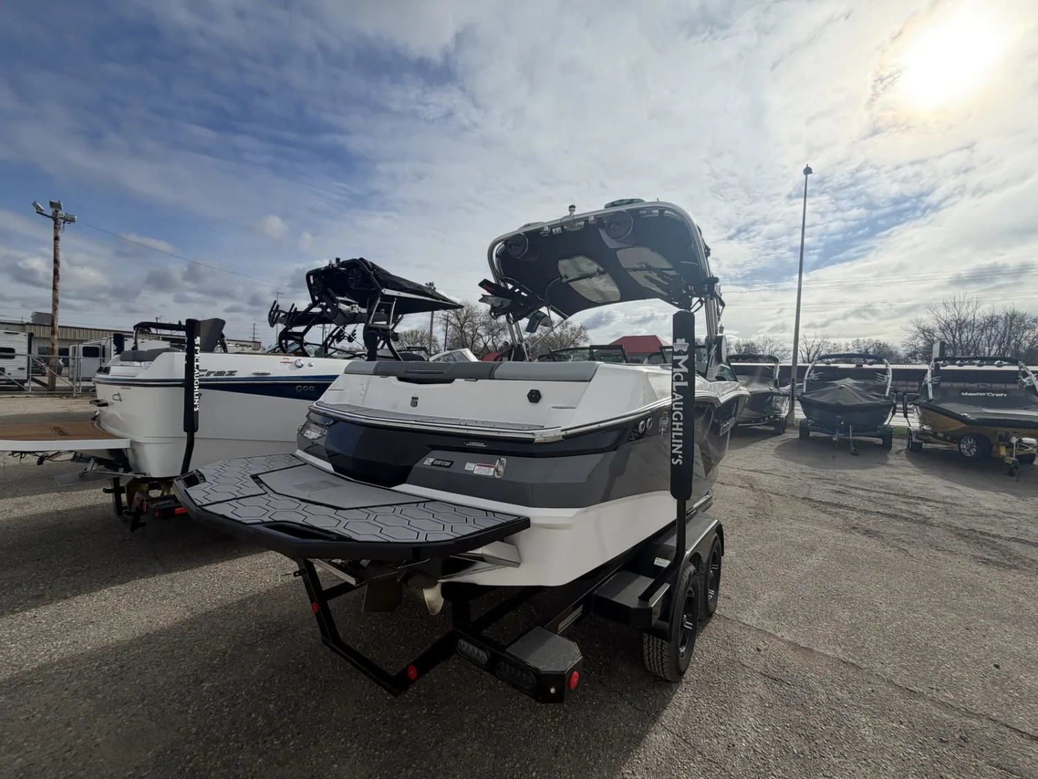 2025 MASTERCRAFT NXT 21 DEMO