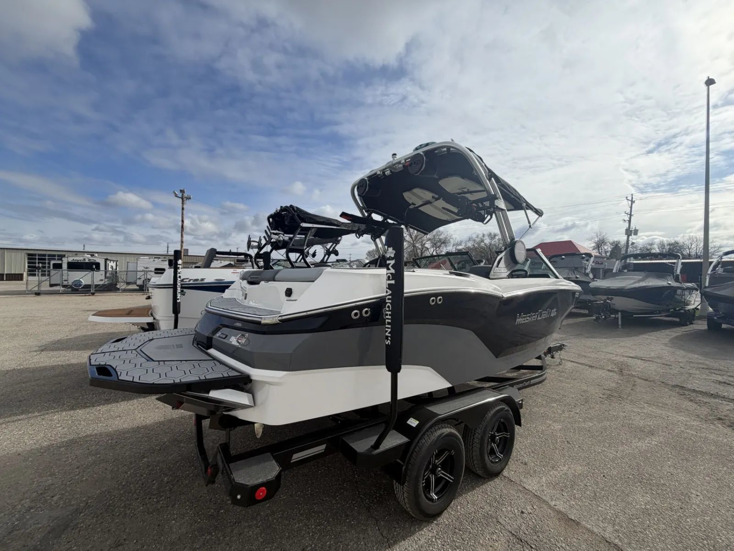 2025 MASTERCRAFT NXT 21 DEMO