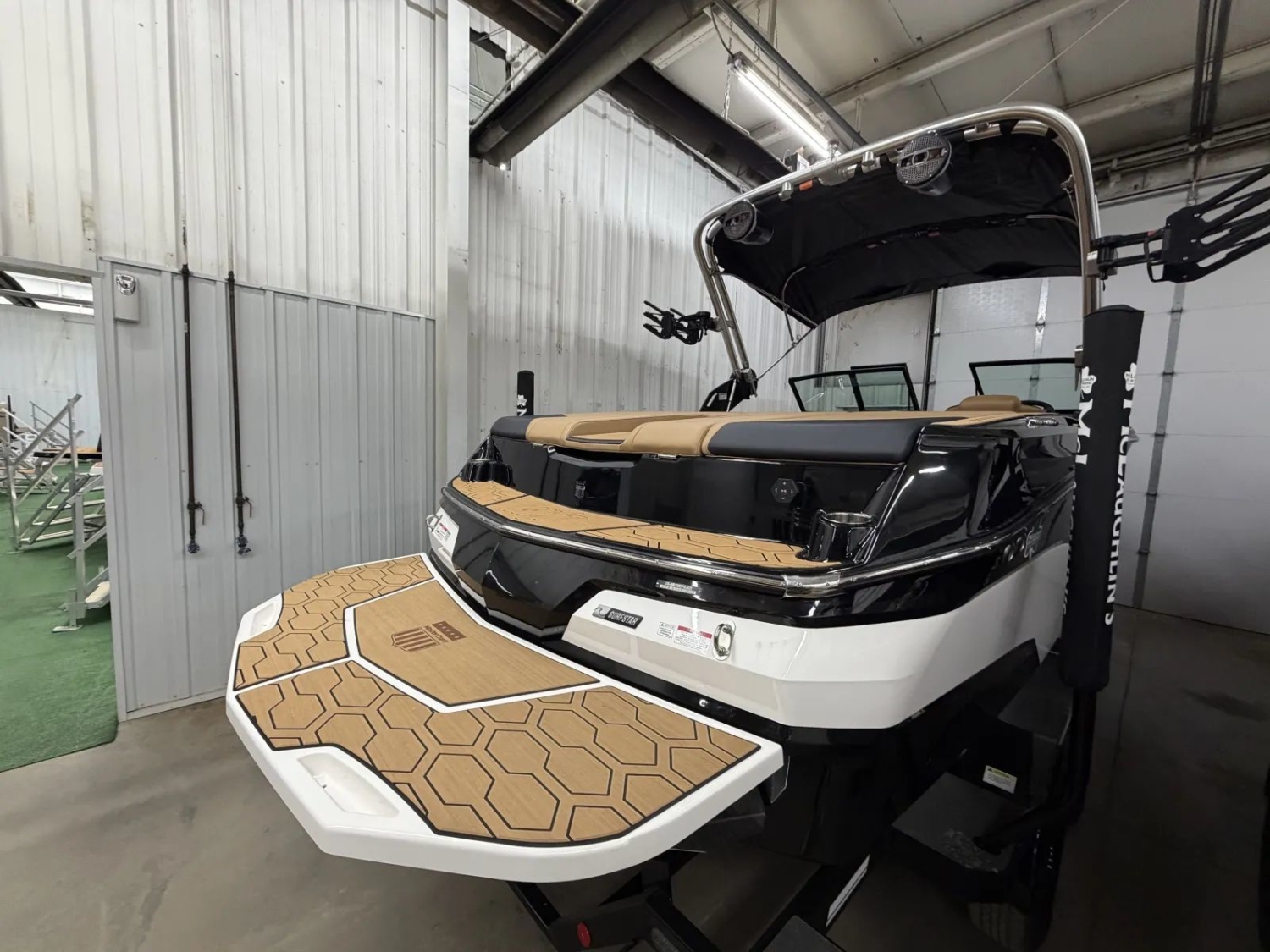 2025 MASTERCRAFT NXT 21