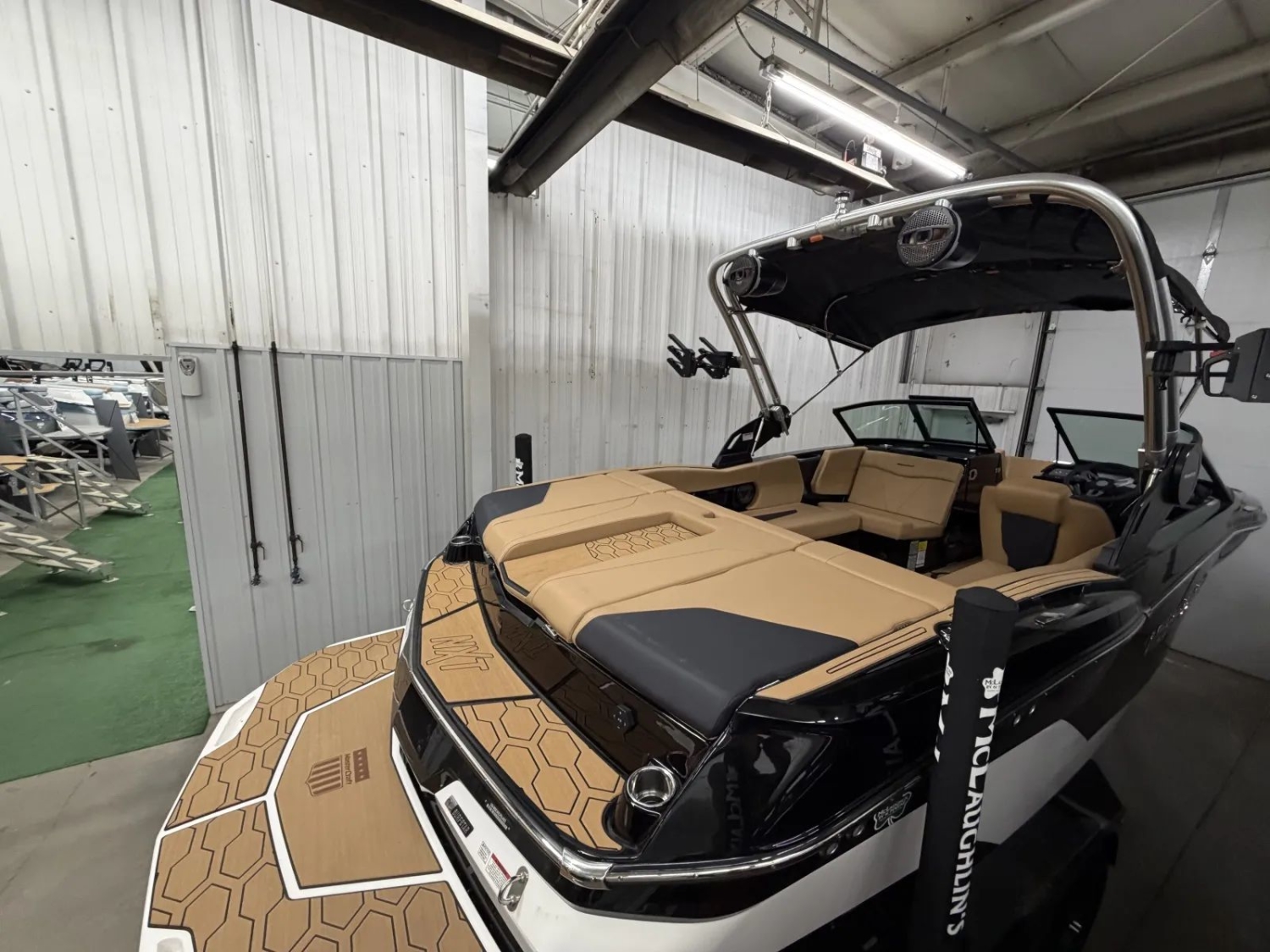 2025 MASTERCRAFT NXT 21