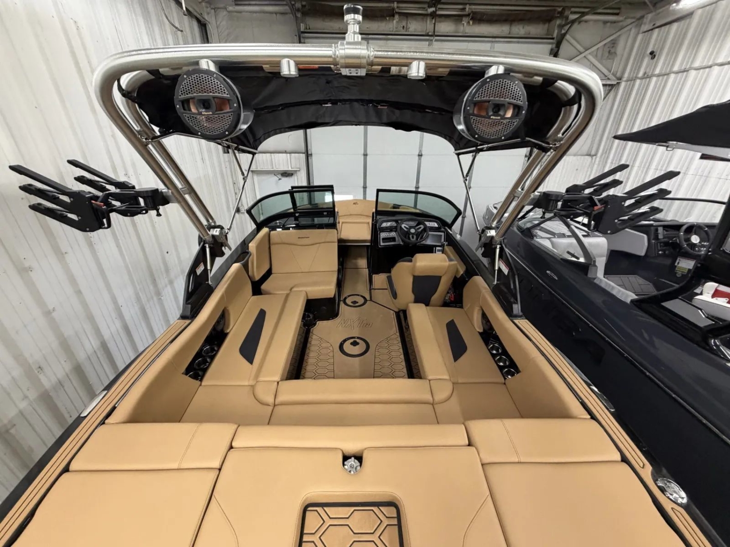 2025 MASTERCRAFT NXT 21