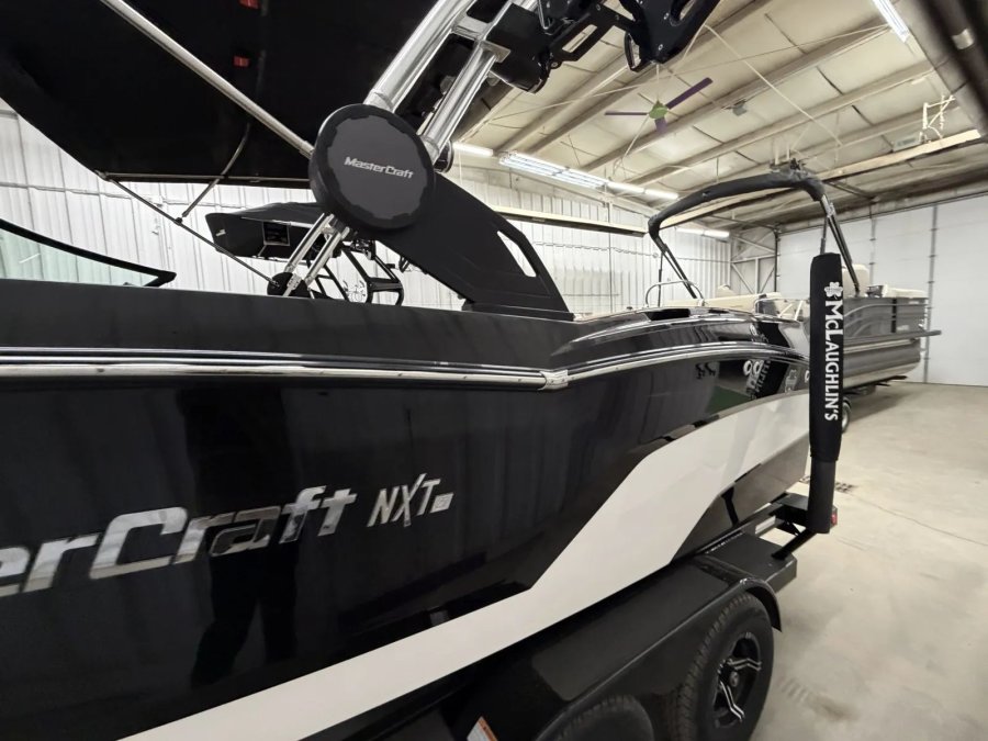 2025-mastercraft-nxt21-109623-image6