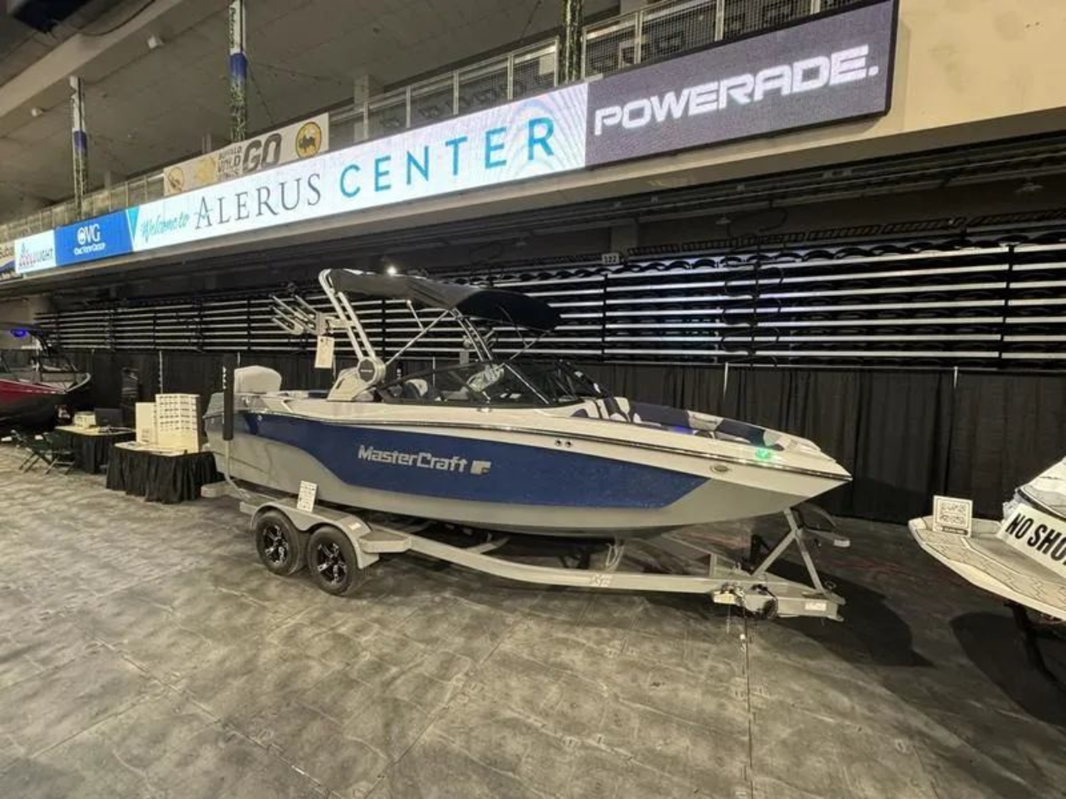 2025 MASTERCRAFT XT22 DEMO