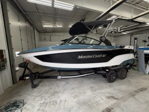 2025-mastercraft-xt22t-109625-image1
