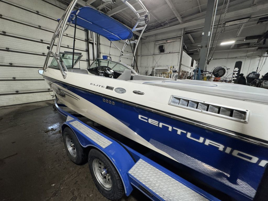 2007 Centurion Boats Elite for sale in Fargo, North Dakota